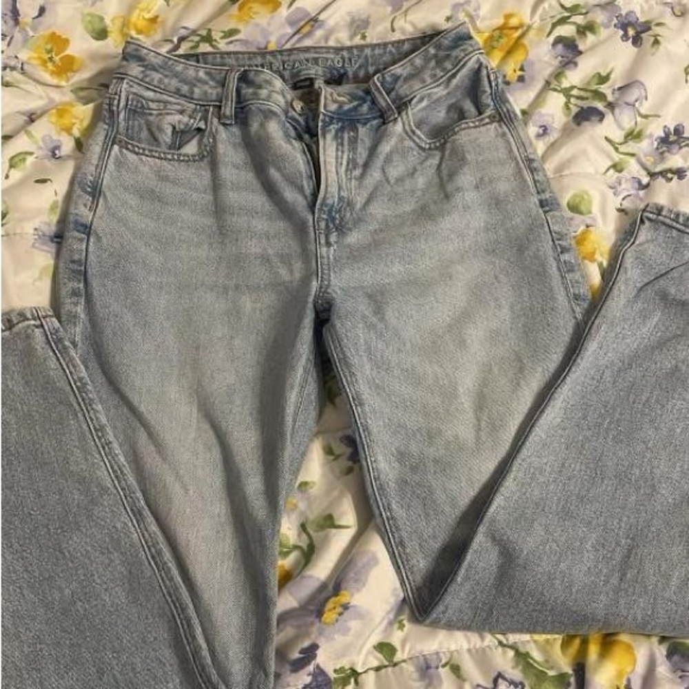 American Eagle Outfitters Light Blue Straight Leg Jeans